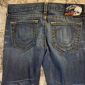 MEN’S TRUE RELIGION JEANS SIZE 38